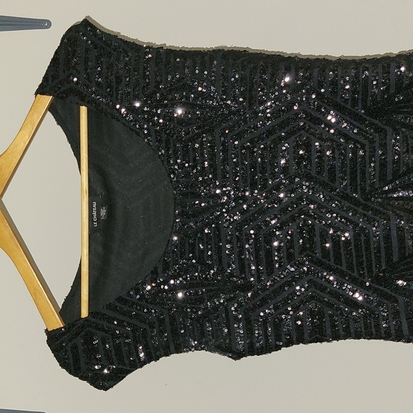 Pattern Sequin Dress - Picture 2 of 3